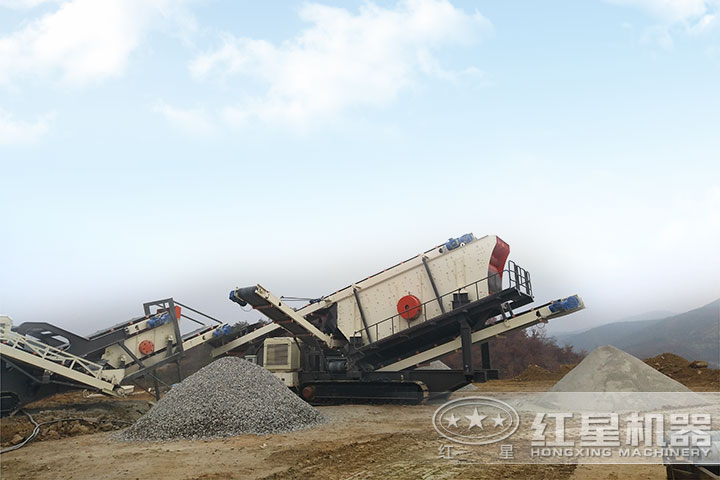車載流動石子、粉碎機生產(chǎn)現(xiàn)場